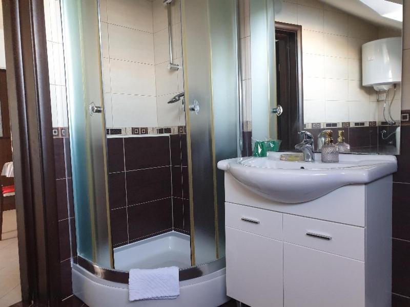 Summertime apartmani Povljana Bagian luar foto